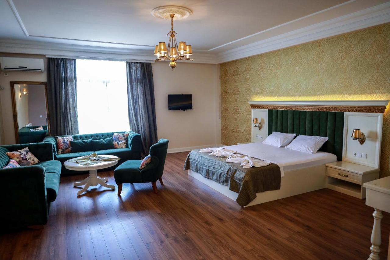 Nafron Hotel Prizren Exterior foto